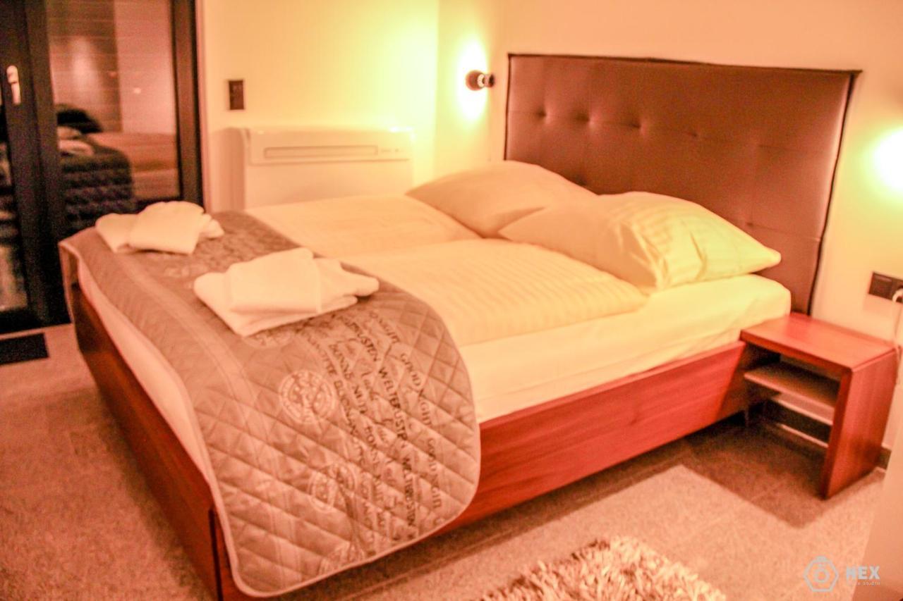 Bluestone Boarding Apartments Düsseldorf Eksteriør billede